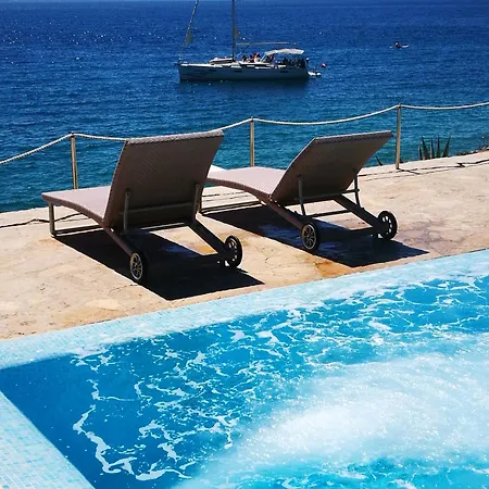 Апартаменты House Bellavista With Hot Pool *