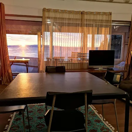 Апартаменты House Bellavista With Hot Pool *