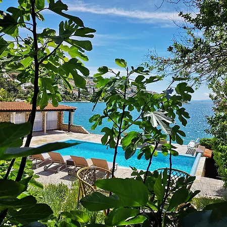 Апартаменты House Bellavista With Hot Pool *