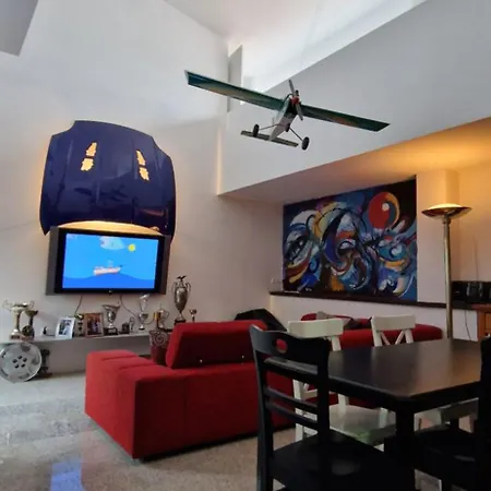 House Bellavista With Hot Pool Апартаменты *