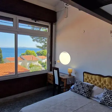 Апартаменты House Bellavista With Hot Pool *