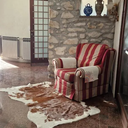 House Bellavista With Hot Pool Трогир