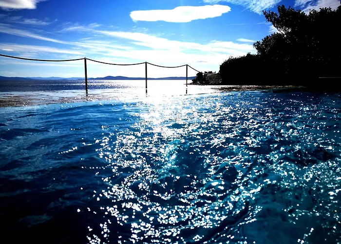 House Bellavista With Hot Pool