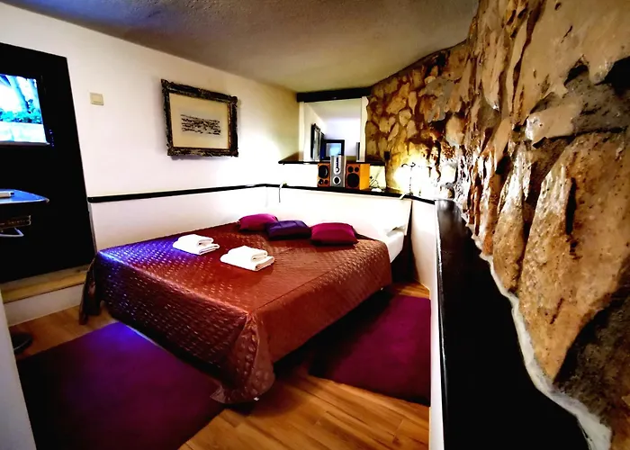 House Bellavista With Hot Pool Trogir