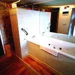 House Bellavista With Hot Pool Apartmán