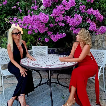 House Bellavista With Hot Pool * Trogir