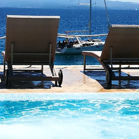 House Bellavista With Hot Pool Appartement Trogir