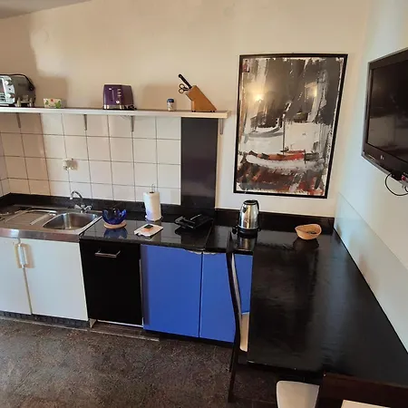 House Bellavista With Hot Pool Apartman Trogir