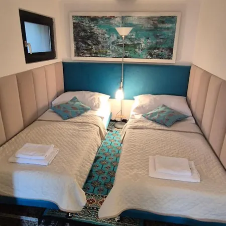 House Bellavista With Hot Pool Daire *