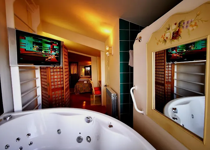 House Bellavista With Hot Pool Trogir