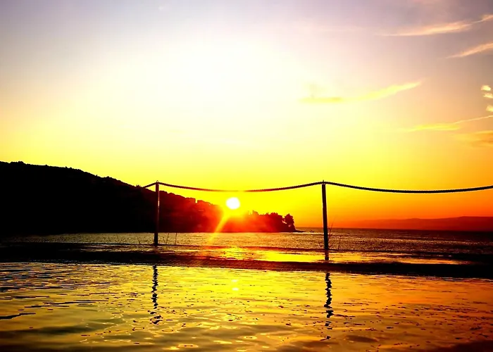 House Bellavista With Hot Pool * Trogir