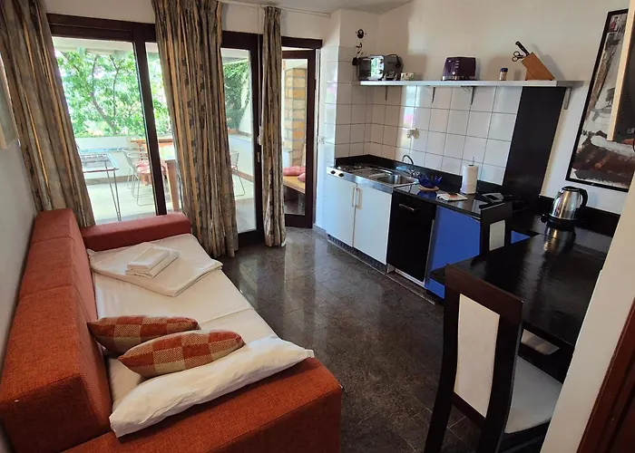 House Bellavista With Hot Pool Appartement