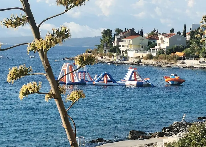 House Bellavista With Hot Pool