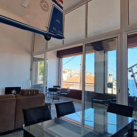 House Bellavista With Hot Pool