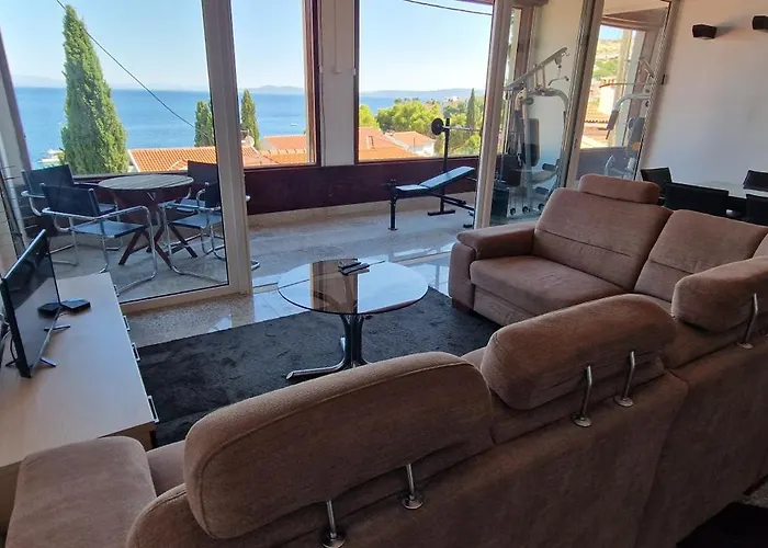 House Bellavista With Hot Pool